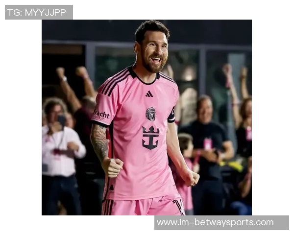 梅西备战美职联总决赛最后一练展示训练装备期待精彩对决