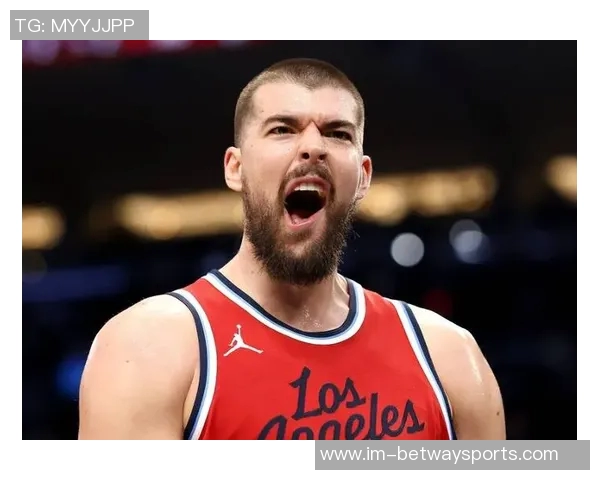 篮网灵活防守策略让祖巴茨陷入困境无限换防战术显成效